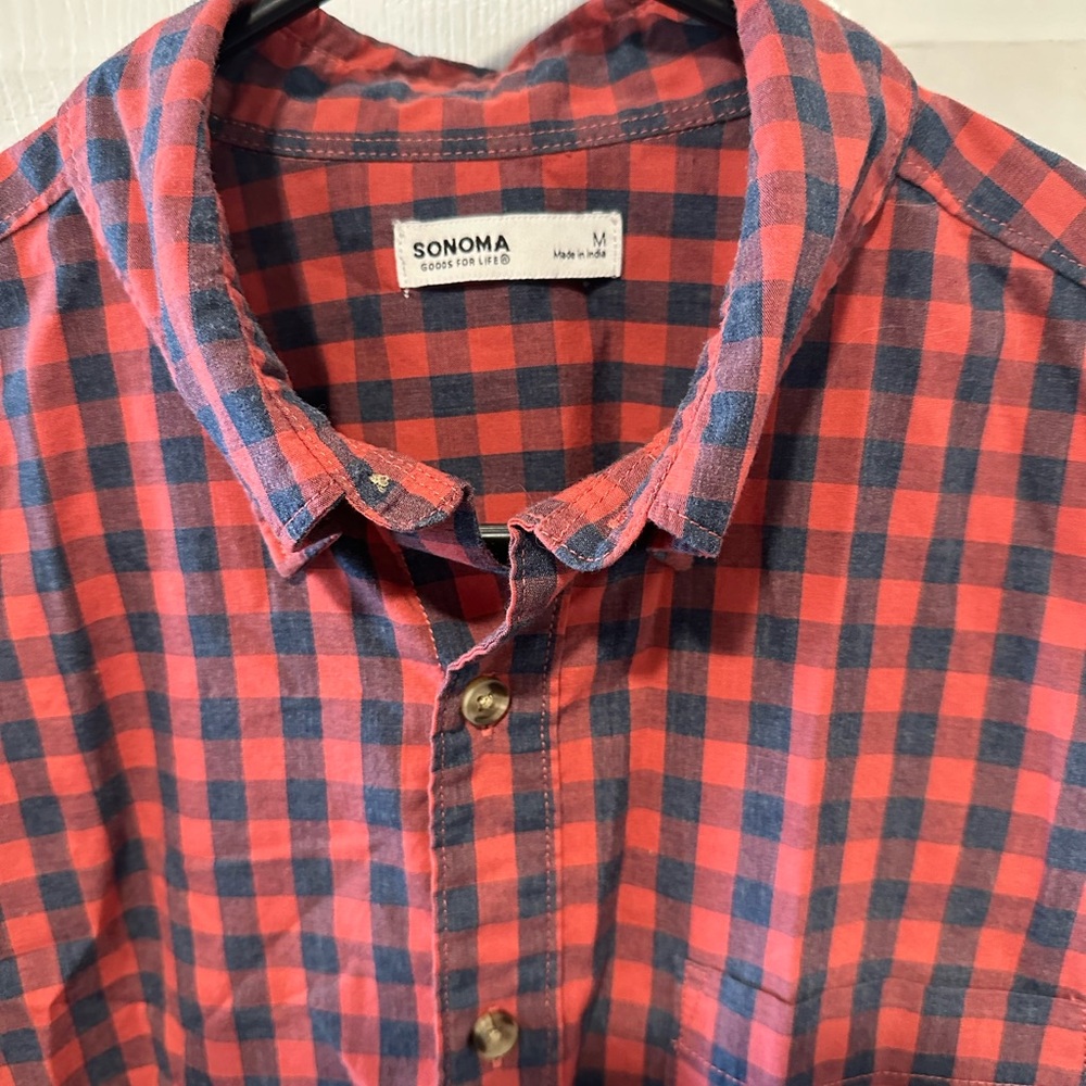 Men’s button down - Picture 2 of 2